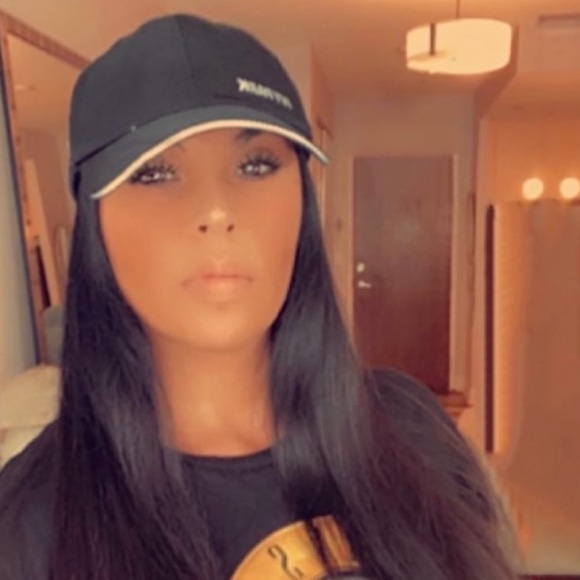 REASONABLE OFFERS WELCOMED - Picture 3 of 3